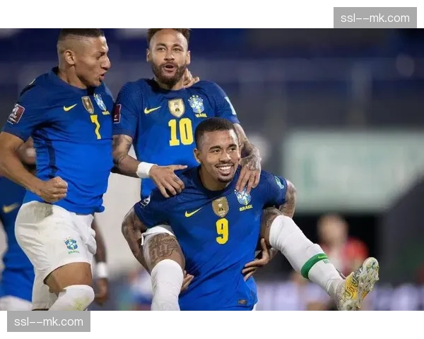 勒沃库森2-0轻取海登海姆，继续以不败战绩领跑积分榜